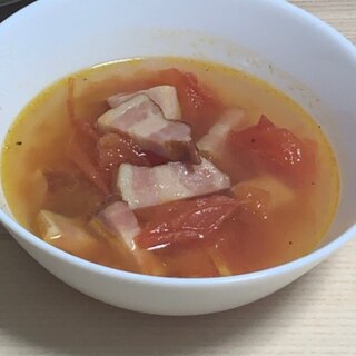 【トマトとベーコンのスープ】
